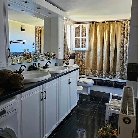 Allegoria House * נאפפליו