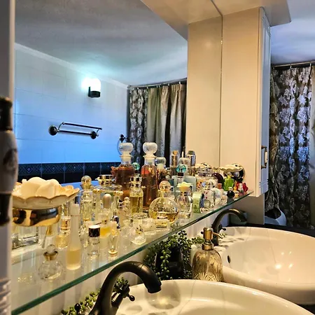 Feriehus Allegoria House *